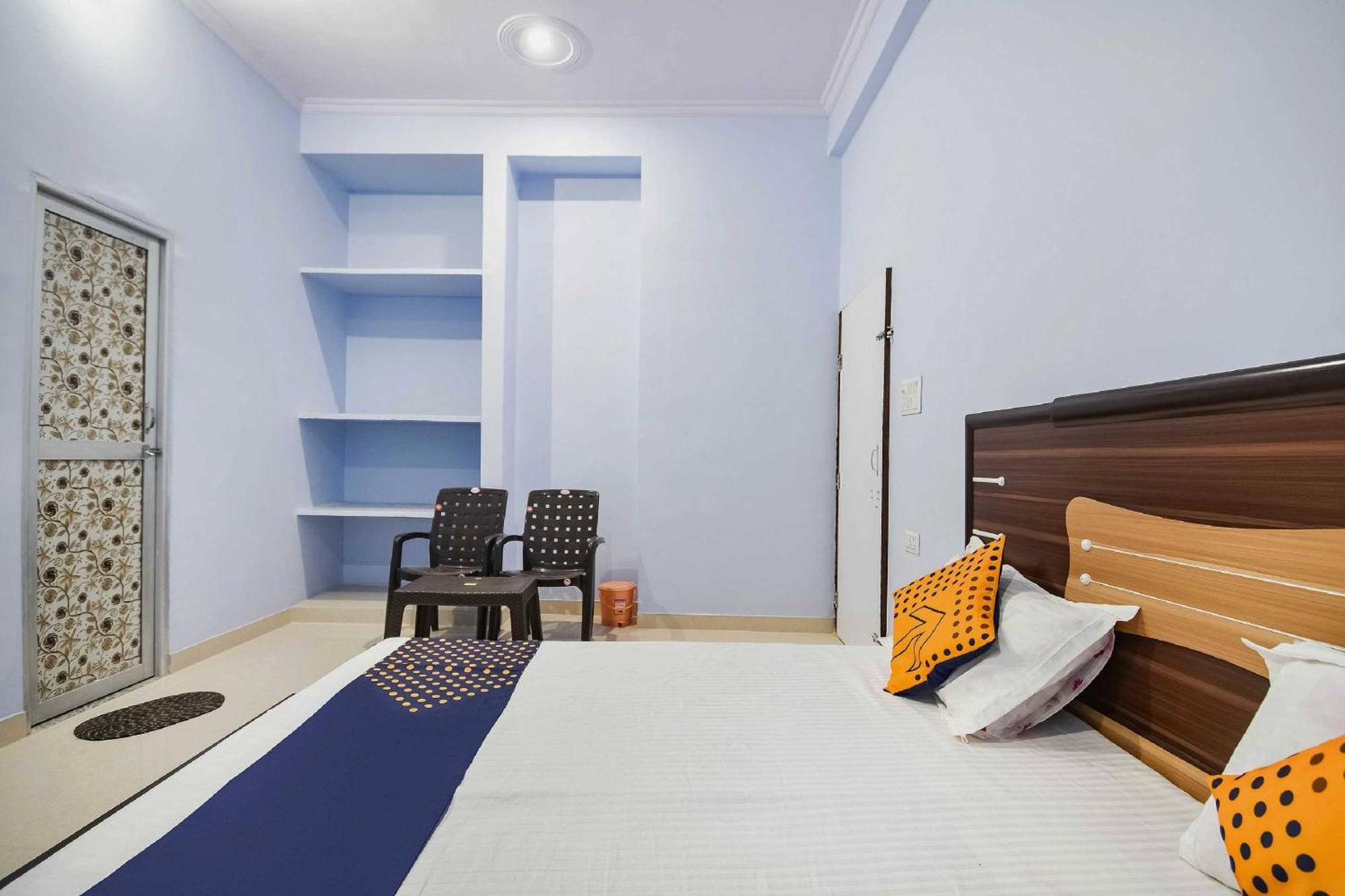 Oyo Flagship Hotel Usha Джайпур Екстериор снимка