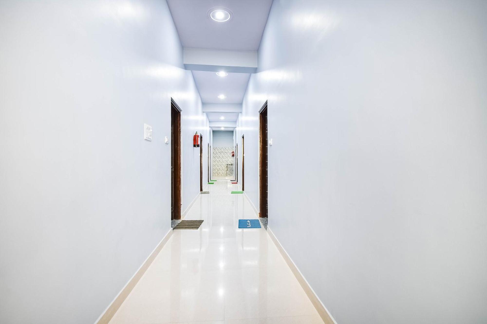 Oyo Flagship Hotel Usha Джайпур Екстериор снимка